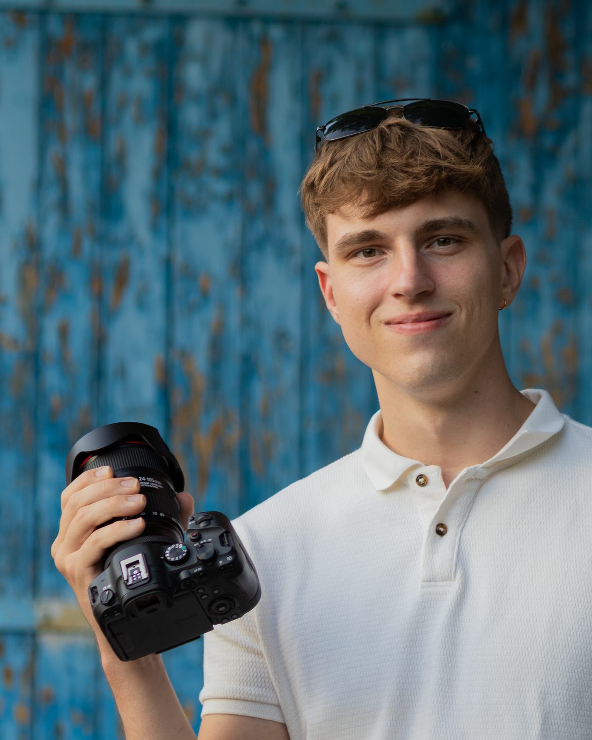 Pabolo holding his camera